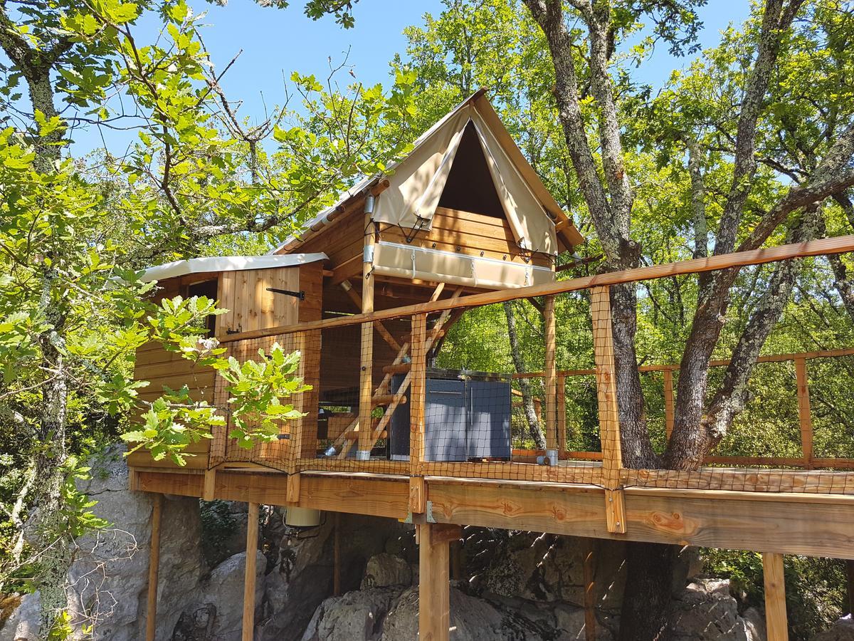 Cabanes Lodges Le Serviere Balazuc Exterior photo
